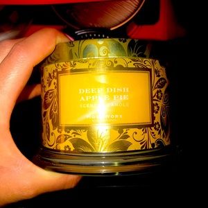 Homeworx Deep Dish Apple Pie